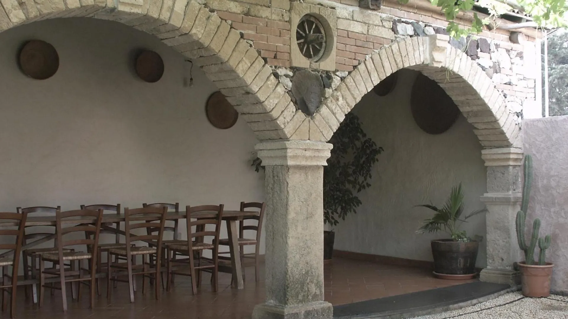 Farm stay Agriturismo Il Melograno Villa Riola Sardo